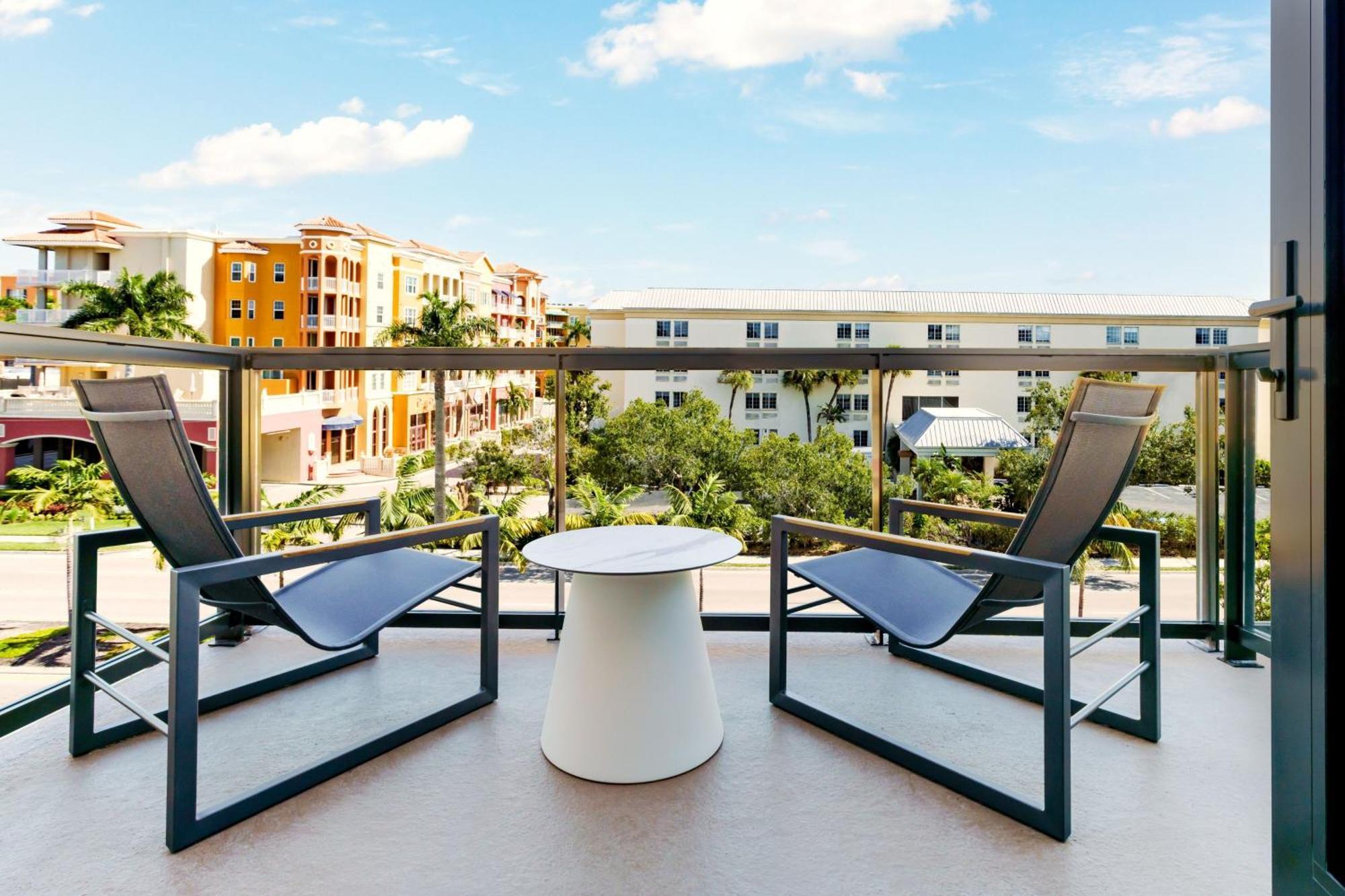 Ac Hotel By Marriott Naples 5Th Avenue 外观 照片