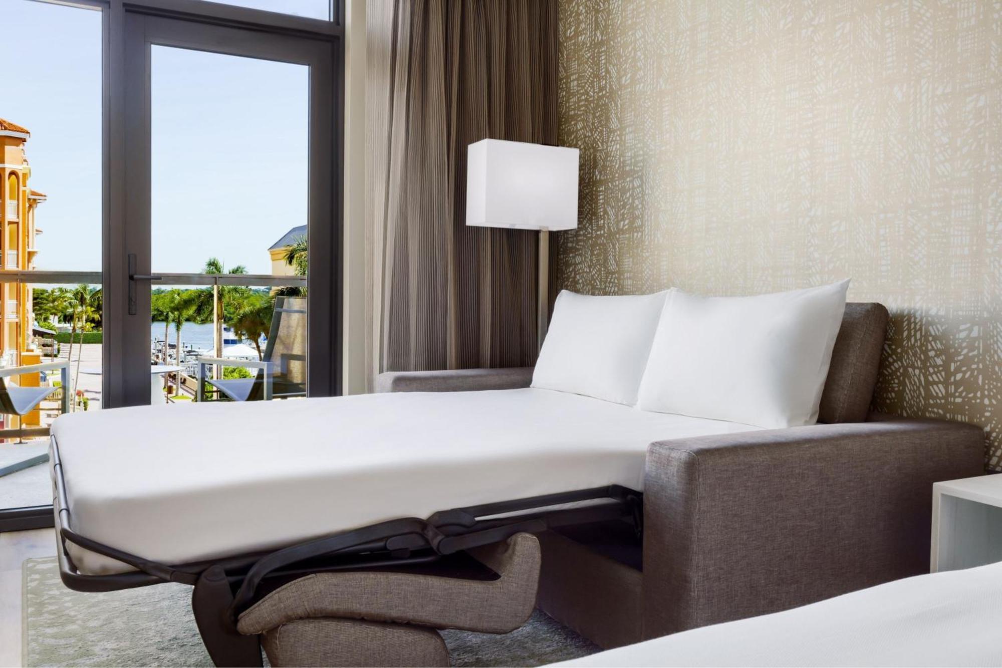 Ac Hotel By Marriott Naples 5Th Avenue 外观 照片