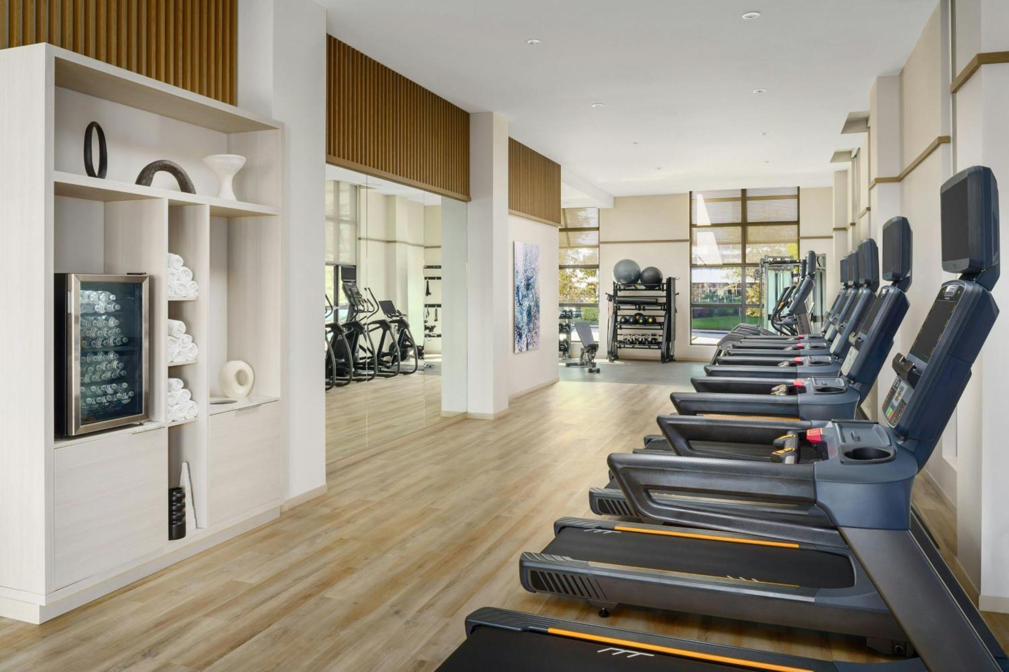 Ac Hotel By Marriott Naples 5Th Avenue 外观 照片