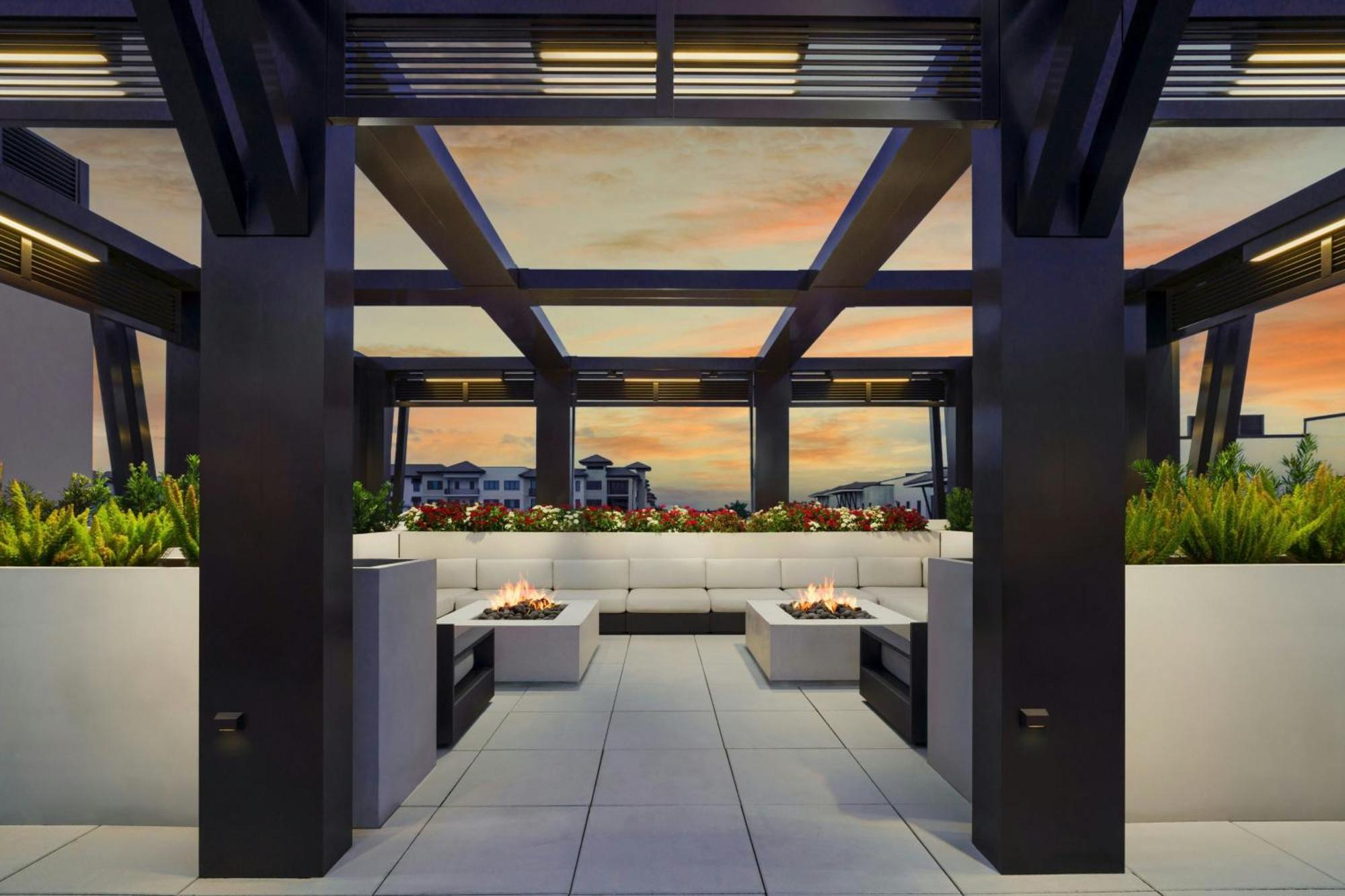 Ac Hotel By Marriott Naples 5Th Avenue 外观 照片